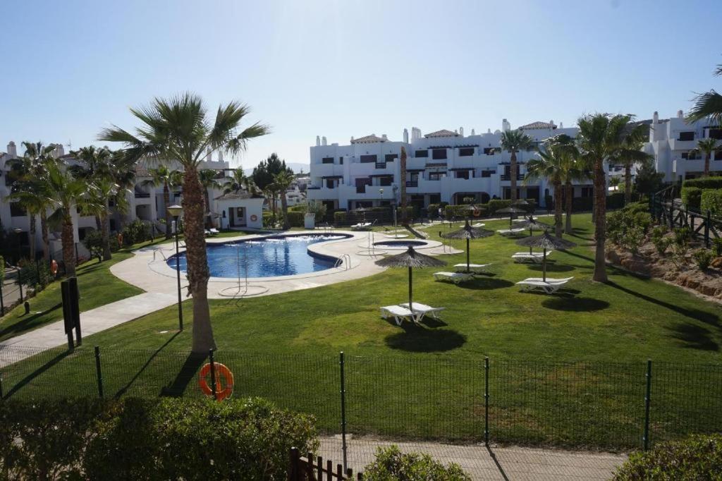 Apartamento Pueblo Salinas Vera Exterior foto
